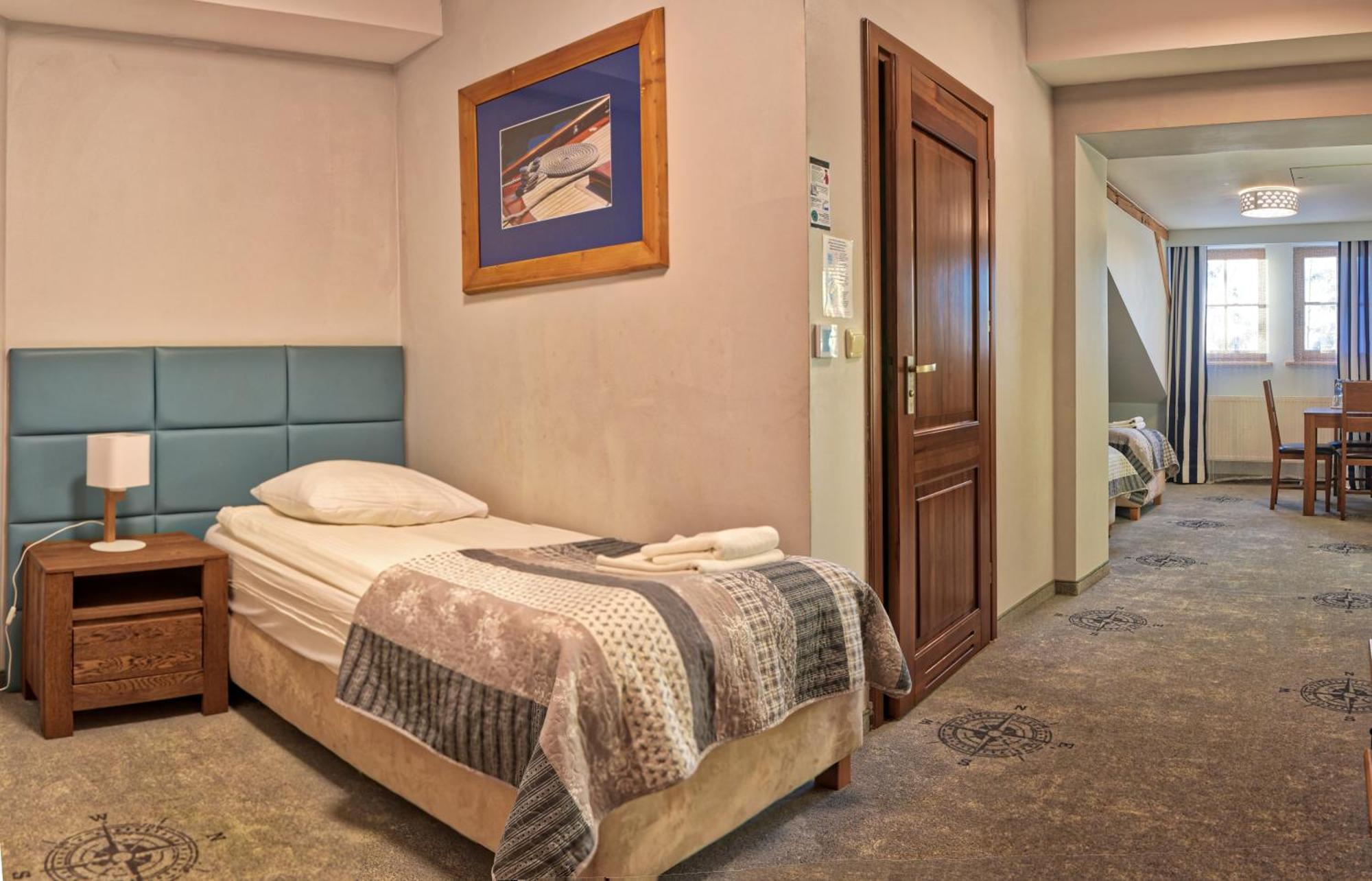 Hotel Joseph Conrad Spa & Wellness Pisz Exterior photo
