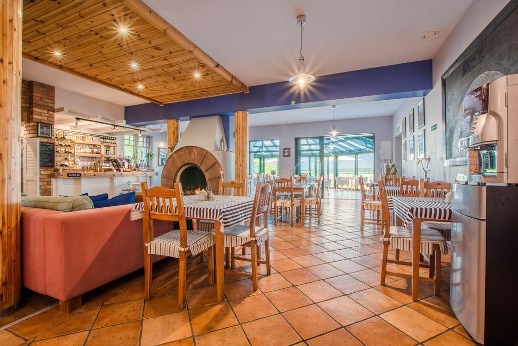 Hotel Joseph Conrad Spa & Wellness Pisz Exterior photo